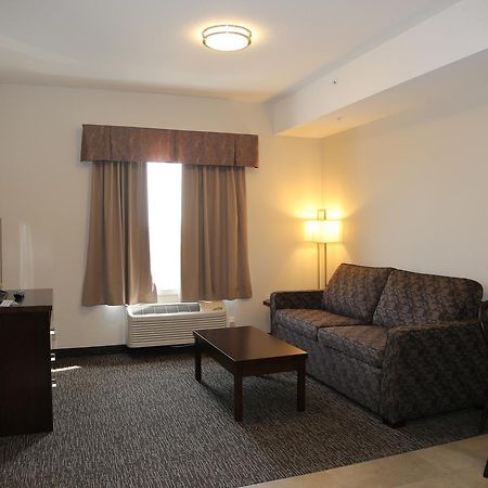 Prairie Moon Inn & Suites Macklin Eksteriør billede