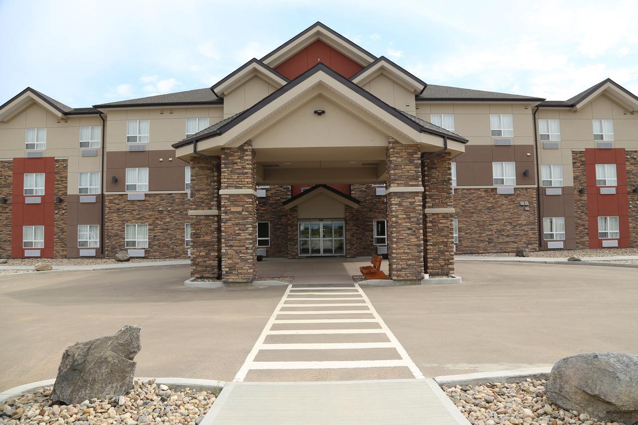 Prairie Moon Inn & Suites Macklin Eksteriør billede
